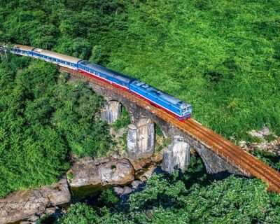 Железная дорога Heritage Train между Данангом и Хюэ-Сити 28$